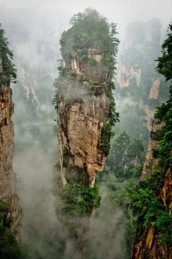 Zhangjiajie Nemzeti Erdő Park, Kína