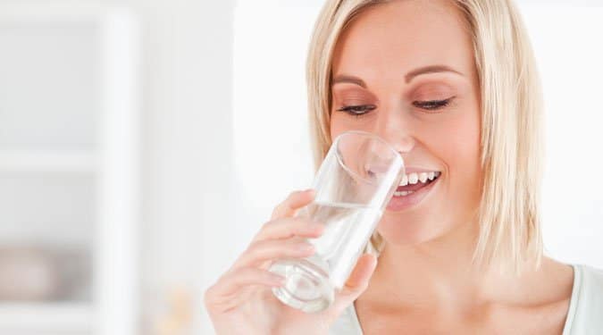 10 ok amiért igyunk sok vizet