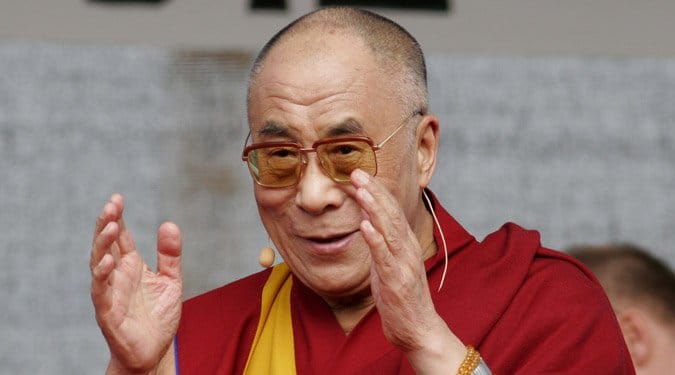 20 örök érvényű intelem a Dalai Lámától – Az élet minden szakaszára igaz