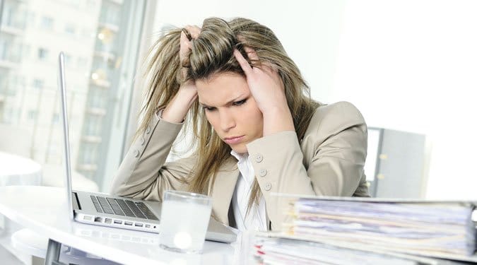 A munkahelyi stressz tünetei és oldása