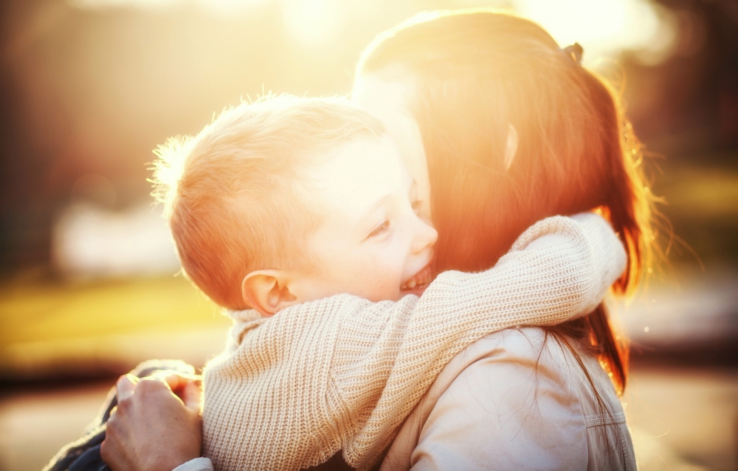 A szülő viselkedése felülírhatja a géneket? Így fejlődik a gyerek