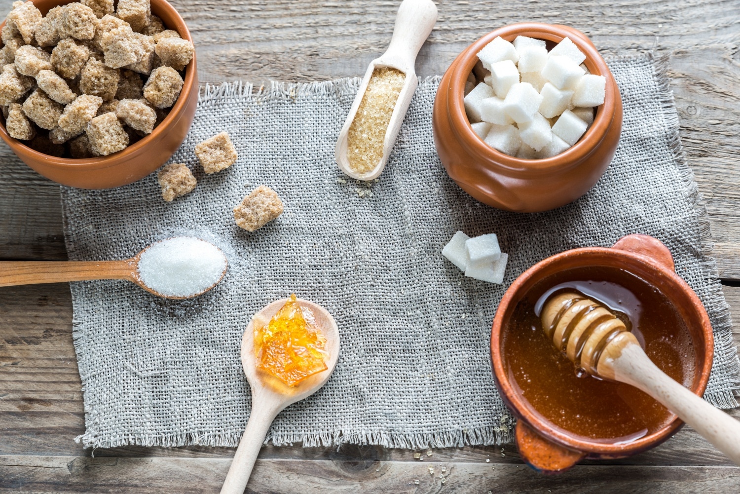 Cukormustra: melyik a legegészségesebb cukor fajta?