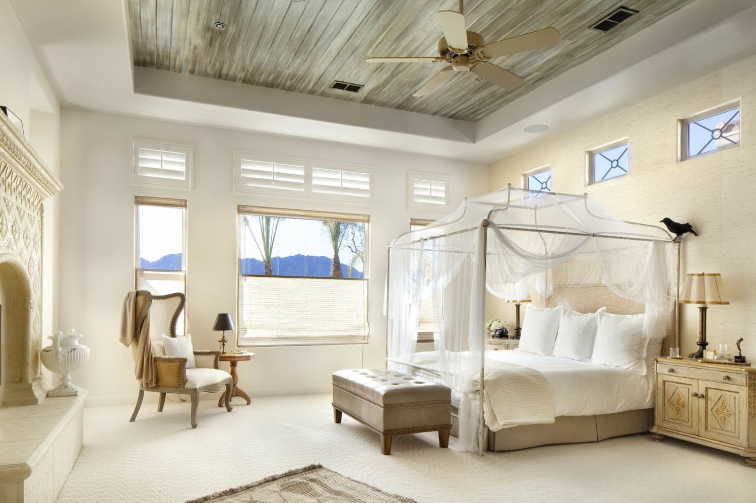 Szebbnél szebb baldachinos ágyak – nem csak a trópusokra!