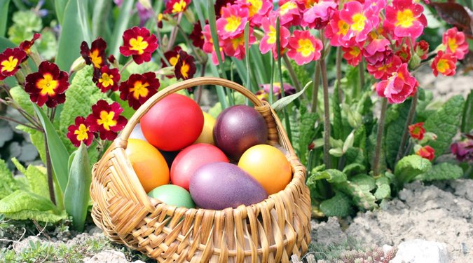 Természetes tojásfestési módszerek – zöldségekkel
