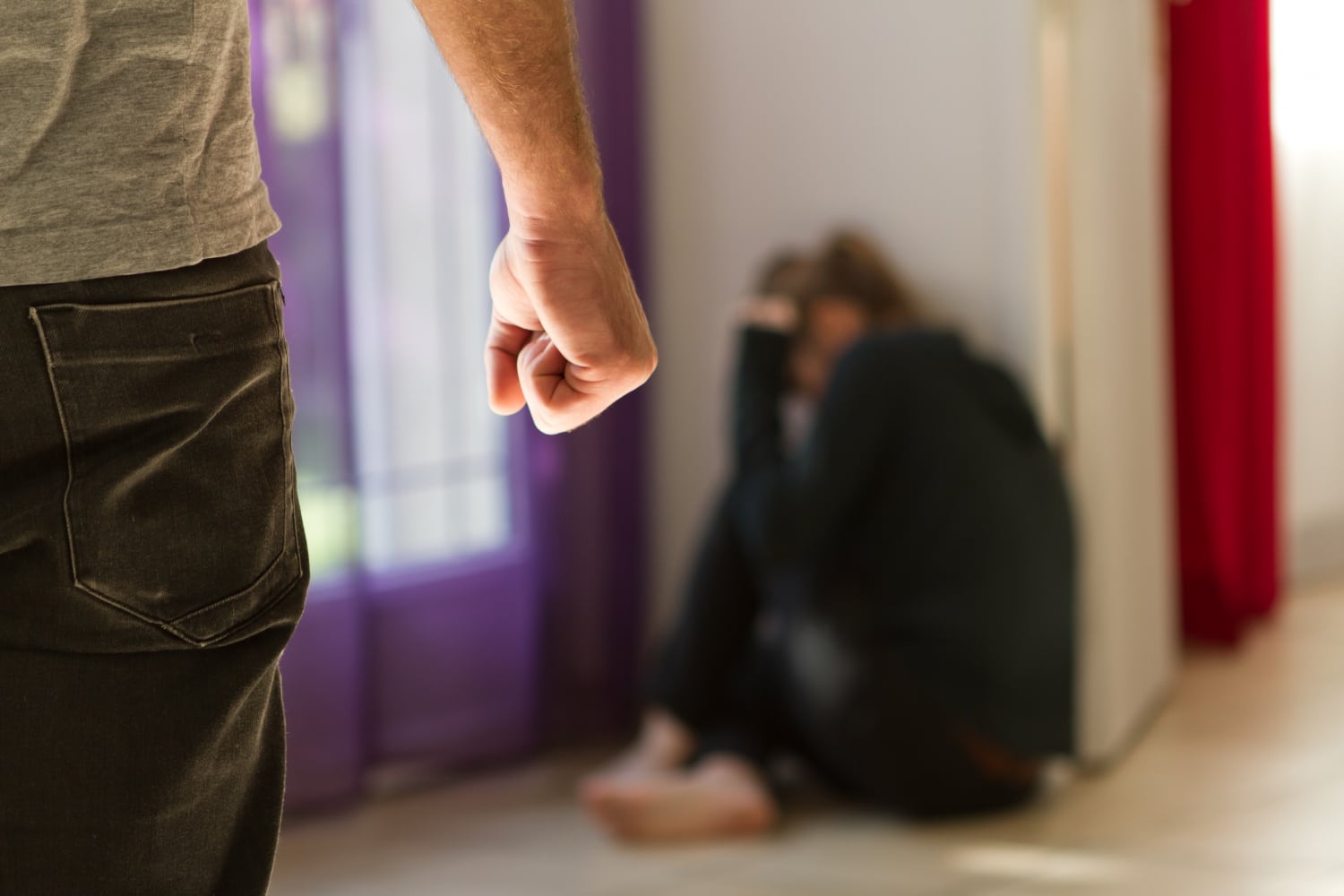„Ütött, rúgott, de mellette kellett maradnom” Őszinte vallomás a családon belüli erőszakról