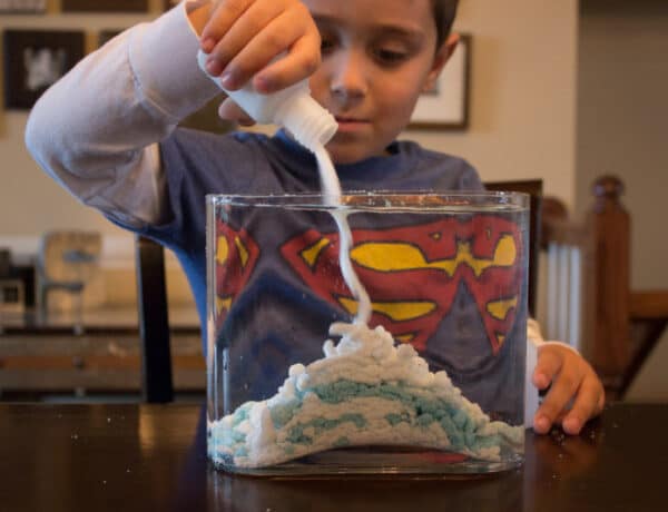 3 tudományos kísérlet, amit imádni fognak a gyerekek – Hello, jövőbeli fizikus diploma!