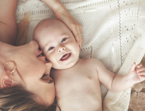 4​ ​termék,​ ​amit​ ​érdemes​ ​beszerezni​ ​szülés​ ​utánra​ ​–​ ​a​ ​babának​ ​és​ ​a​ ​mamának​ ​is​ ​jó