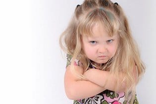 A gyerekkori „elpáholás” agresszívvá tesz