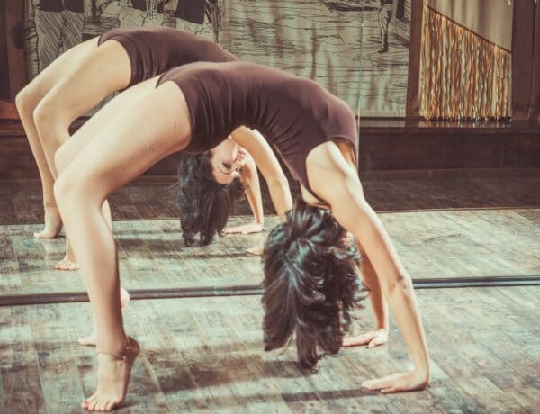 A jóga és a hormonrendszer – 5 póz, ami segít megteremteni az egyensúlyt