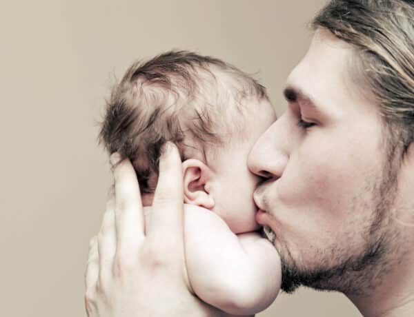 Az apákat is érintheti a szülés utáni depresszió