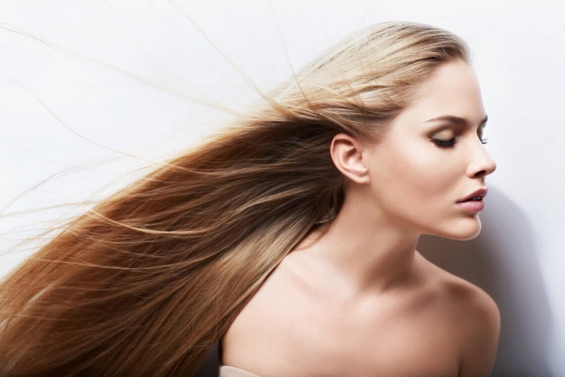 Egy fodrász tanácsai: Mi történik a hajaddal festés során és hogyan tudod ezt megelőzni?