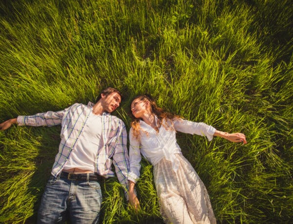 Egy jó párkapcsolat felépülésének 5 szakasza – Ekként fejlődik a szerelem