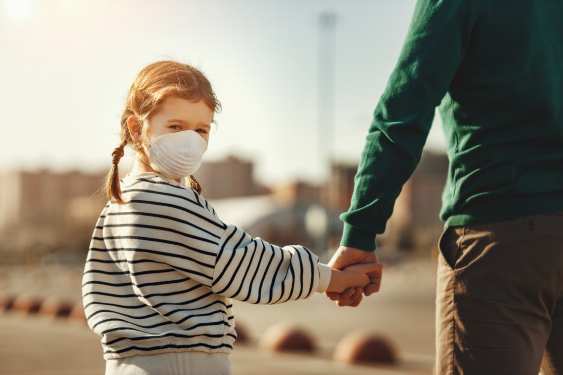 Koronavírus: Komoly problémával nézhetnek szembe az elvált szülők a járvány miatt