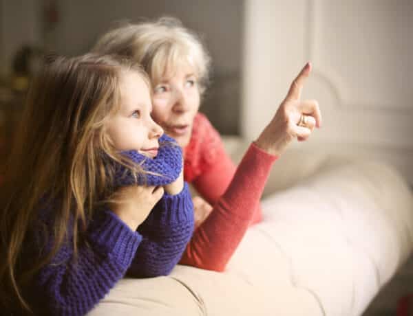 Szociálisan érettebbek azok a gyerekek, akik sok időt töltenek a nagyszüleikkel – az okok, amiért érdemes sokat együtt lenniük