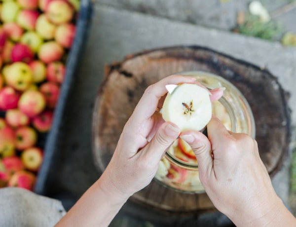 Így használd az almaecetet a szépségápolásban