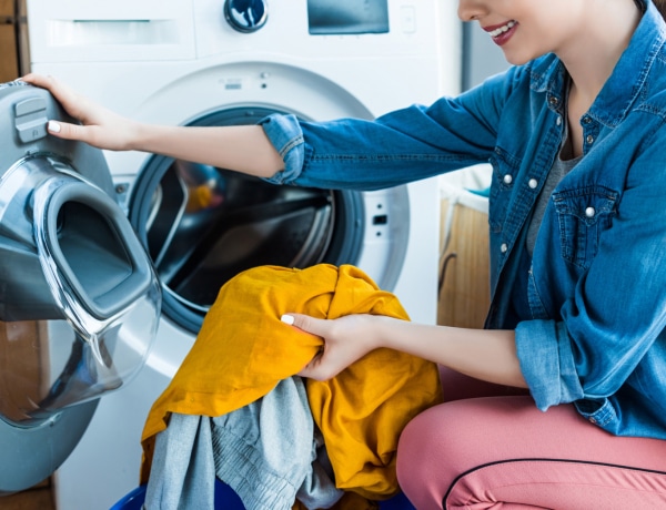 Nyálkás, büdös mosógép: így tisztítsd ki házilag