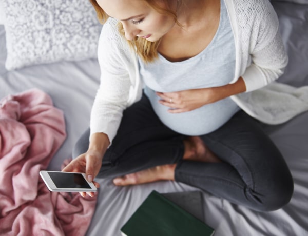 Babát vársz? Ezek az appok, amiket a nőgyógyászok szerint is érdemes letölteni a telefonodra