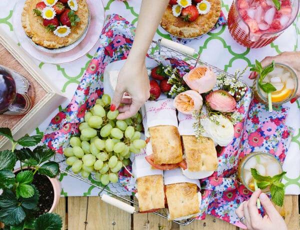 ﻿Mi kerüljön a tavaszi piknikkosárba? – A legjobb receptek a piknikhez