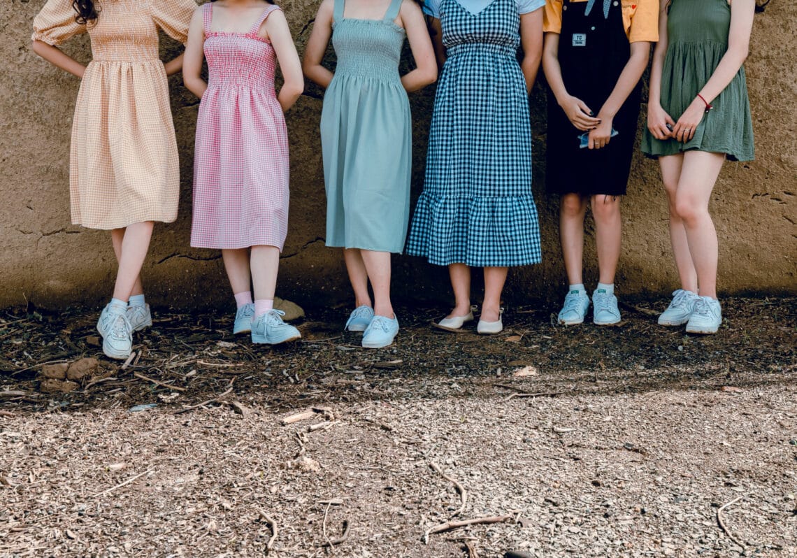 Csaj-kód, azaz 5 íratlan szabály, amivel a nőknek kötelező támogatnia egymást