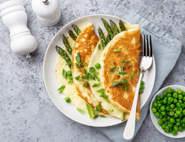 5 különleges rántotta recept – Füstölt lazac, articsóka, pesto és tortilla, mind remekül illik a tojáshoz!