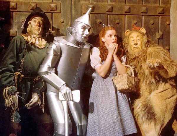 8 film, amit ma már klasszikusként emlegetünk, pedig a bemutatója hatalmas bukás volt