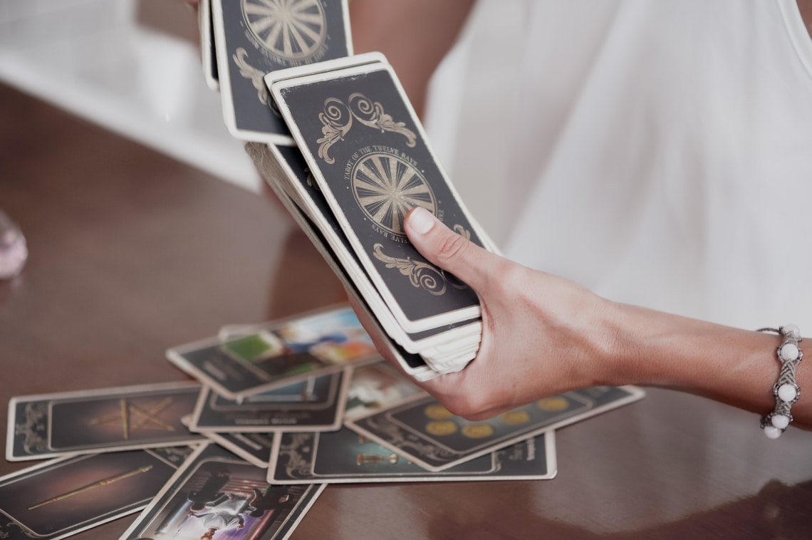 Ezt mondja a Tarot a csillagjegyedről – Tudj meg többet magadról!