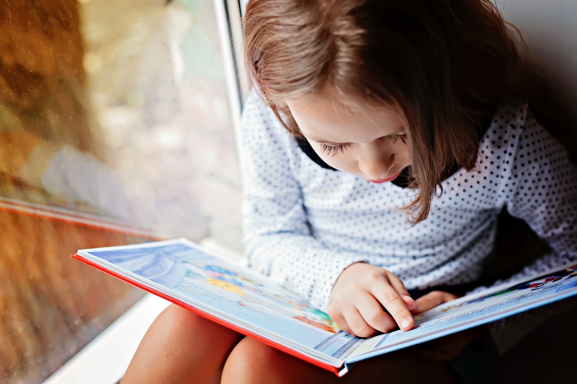 Mese, képek és tudás együtt: Havi egy új könyvválogatás a gyermekednek