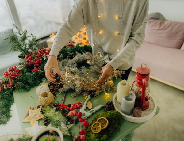 Nagyszerű egyszerűség: 10 adventi koszorú minimál stílusban