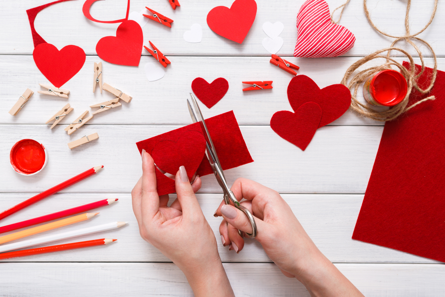 Valentin napi műköröm képek 5 egyszerű Valentin-napi dekoráció nagy hatással