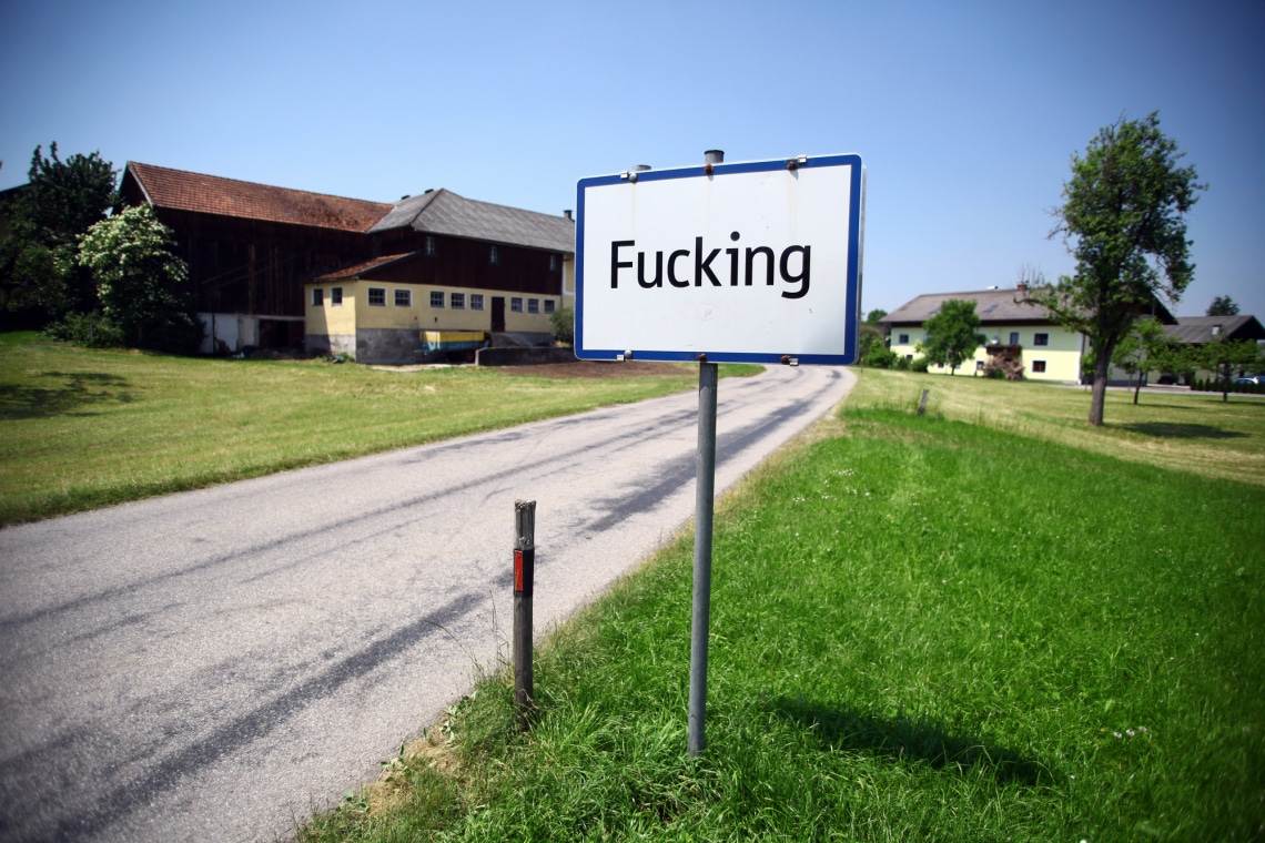 Nem szép dolog neveket megmosolyogni .. kivéve ezeket a településneveket!