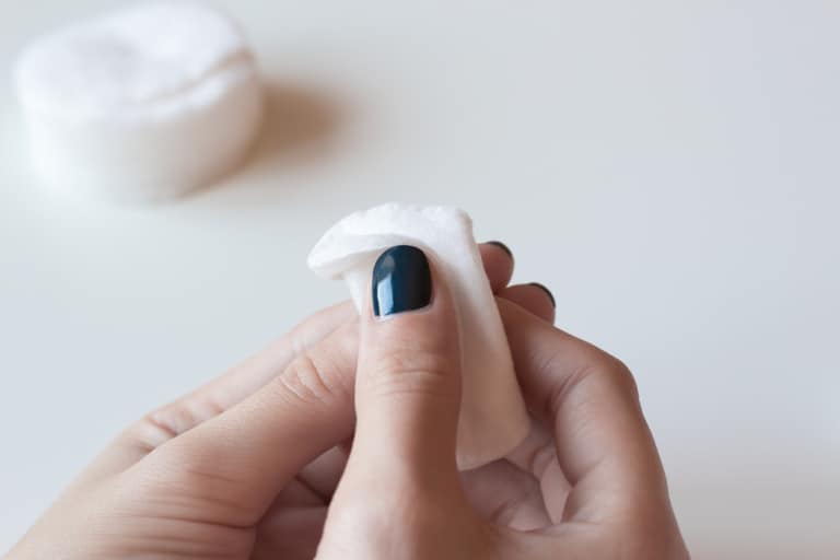 A körmöknek néha levegőzniük kell.