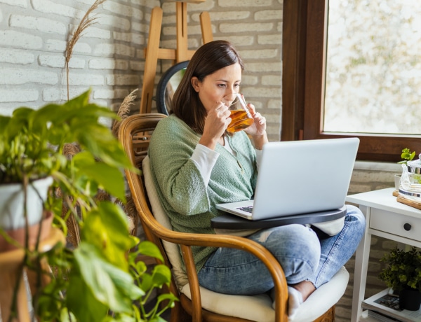 A rák elleni küzdelemben is segíthet a zöld tea – egy tanulmány szerint