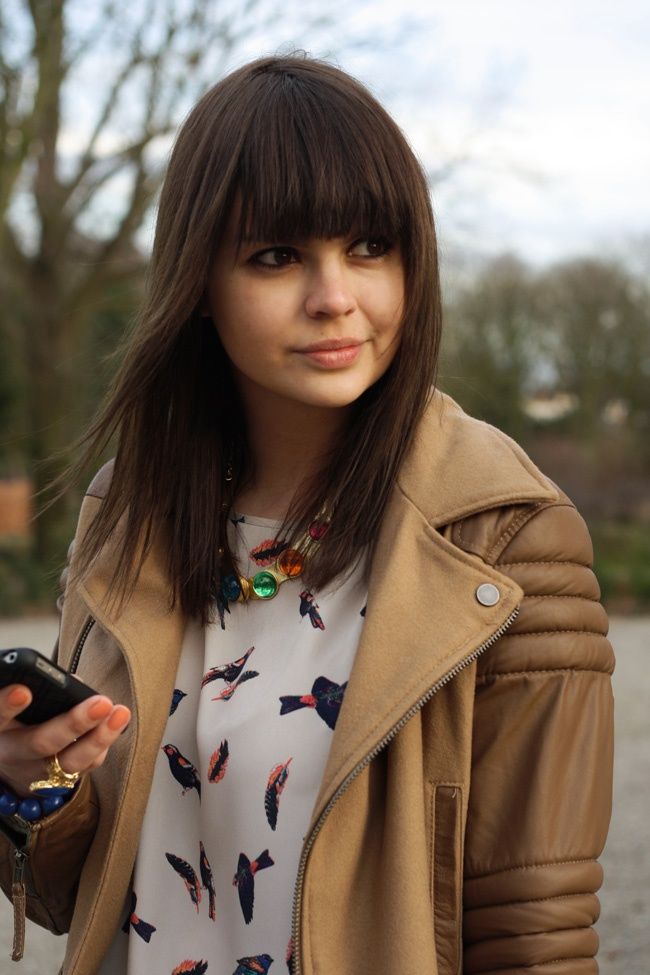 A sportos, félhosszú frizura