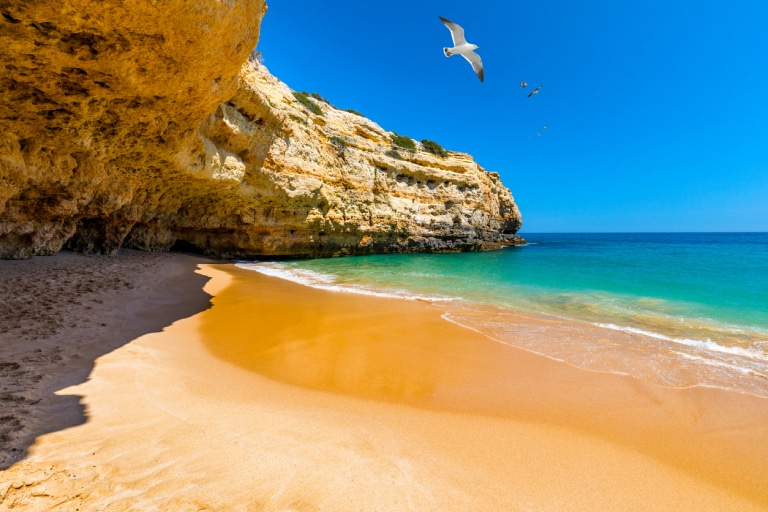 Praia de Albandeira, Algarve, Portugália