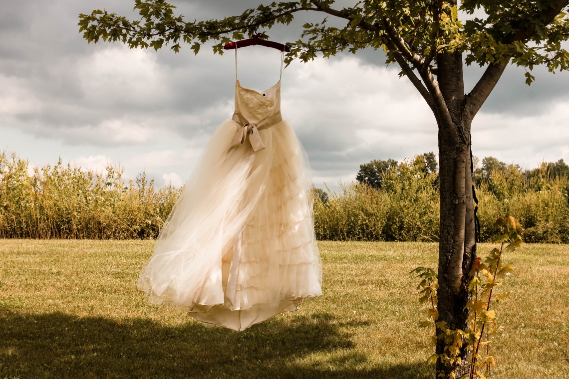 5 kérdés, és megmondjuk, milyen menyasszonyi ruha illik hozzád