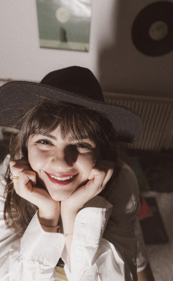 Az orrban való matatás