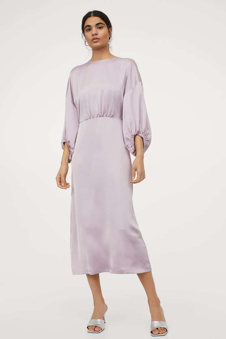 Elegáns szaténruha a H&M-ből