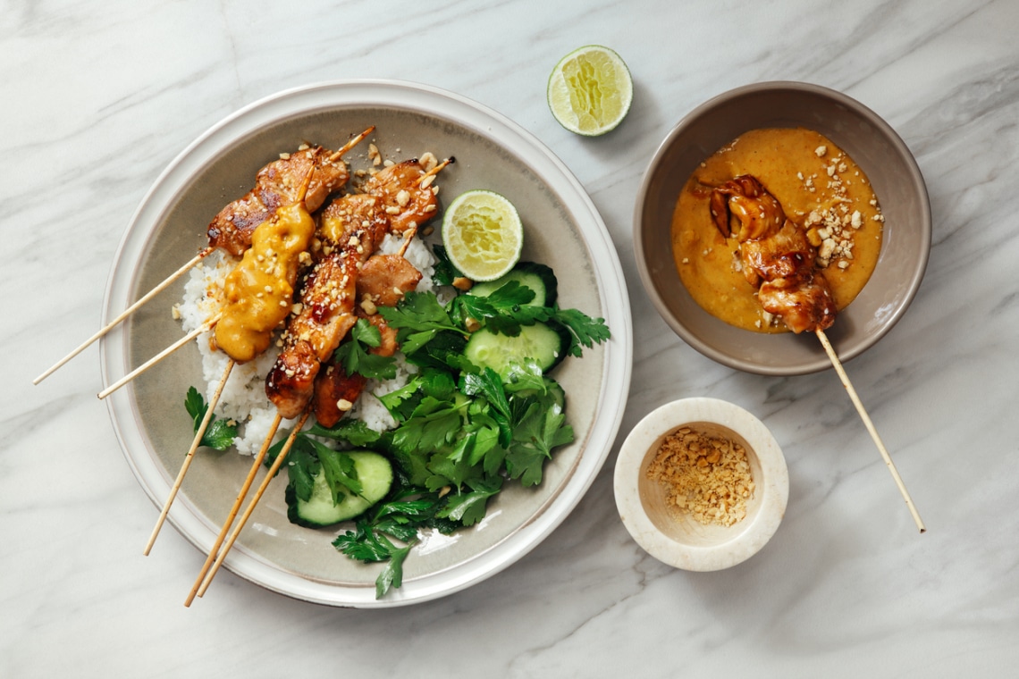 Thai csirke satay, mogyorómártással