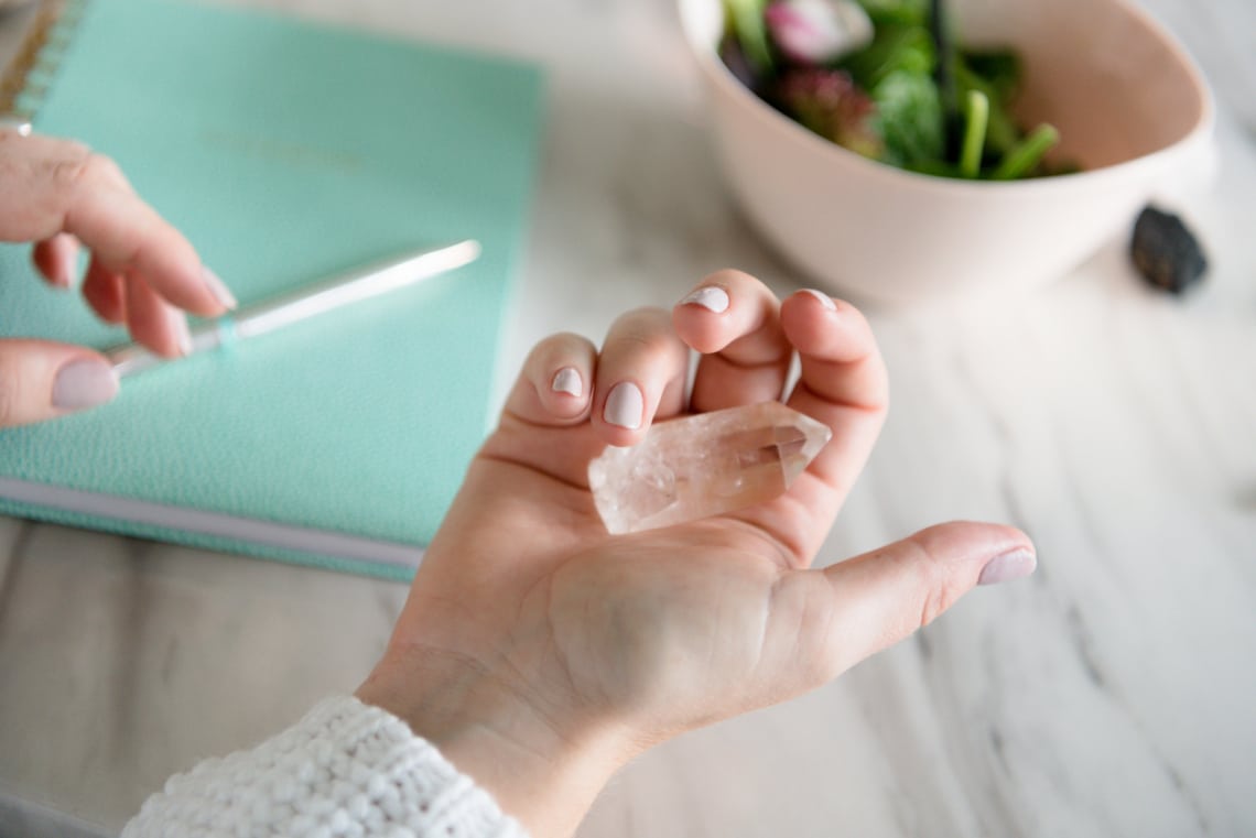 Allergiára borostyán kő. 10 betegség gyógykristályai