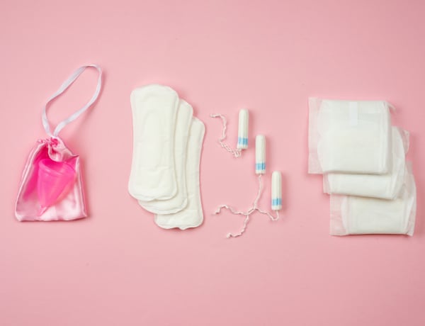 Nagy a menstruációs szegénység. Ingyen termékeket szeretnének a nők