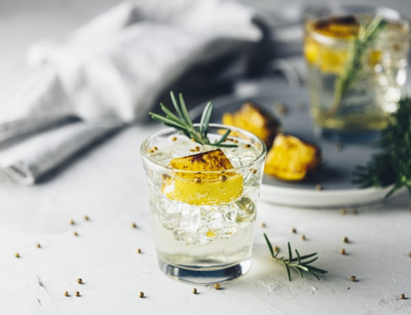 A gin különleges alapanyaga és az ital fajtái