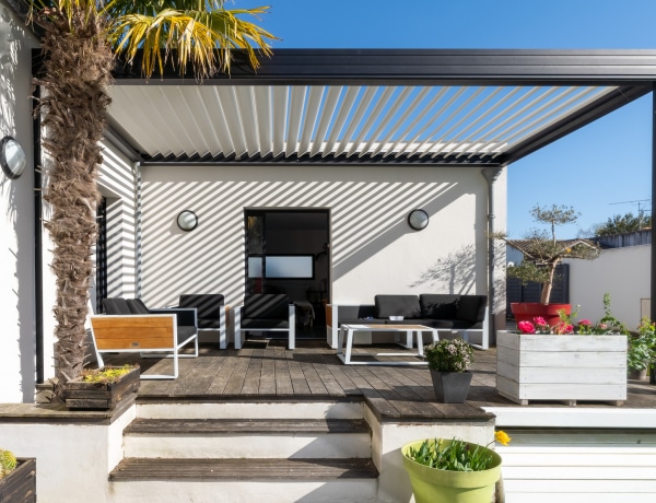 4 árnyékos pergola, ami látványossá teszi a kiülőket