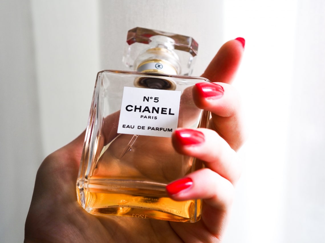 100 éves a világ leghíresebb parfümje: ők voltak a CHANEL N˚5 arcai