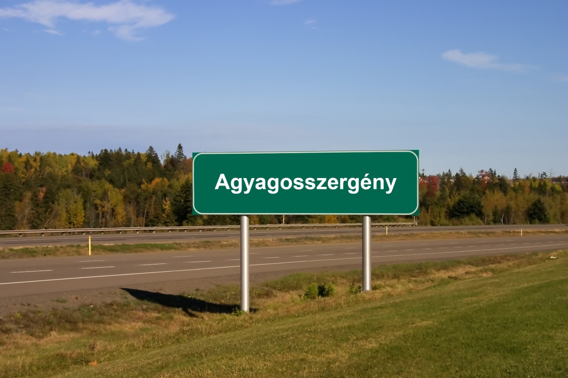 Agyagosszergény
