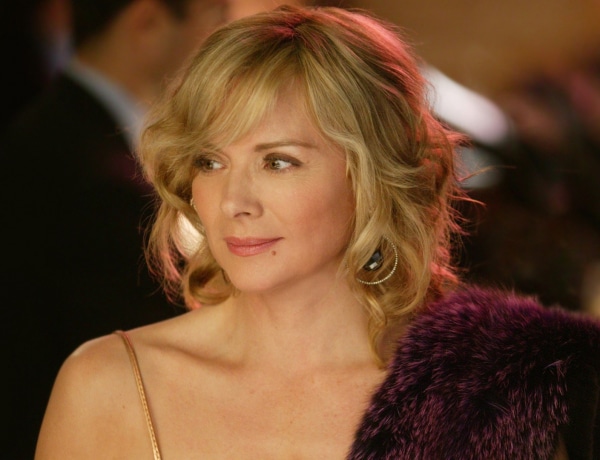 „Jobb egyedül lenni, mint megjátszani magad.” – Életigazságok, amiket Samantha Jones-tól