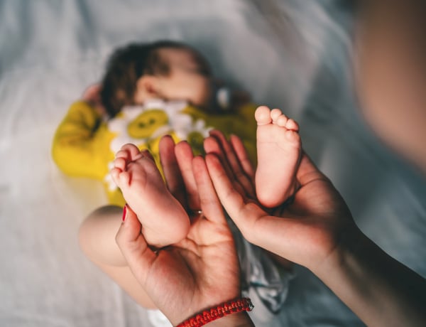 A babamasszázs a csecsemőhaláltól is megvédhet! Döbbenetes tanulmány