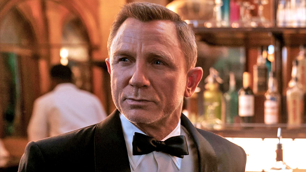 „Bond. James Bond.”