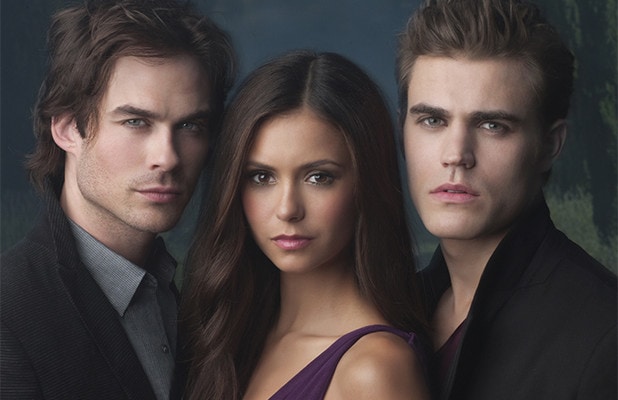 Vámpírnaplók: Elena – Damon – Stefan