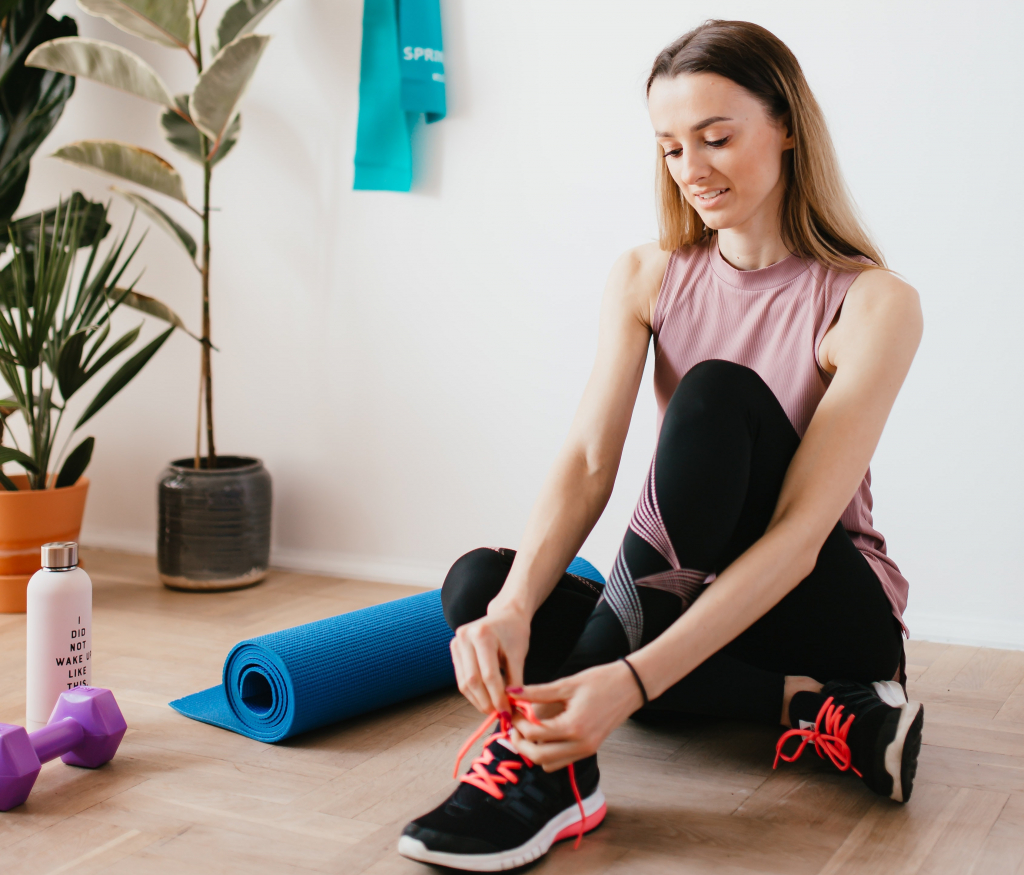 Otthoni edzőterem és több nyújtás! Ezek lesznek 2022 fitnesz-trendjei