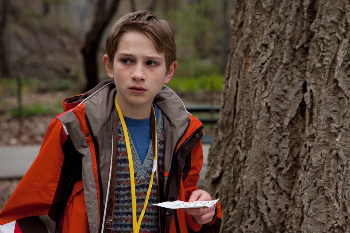 Rém hangosan és irtó közel